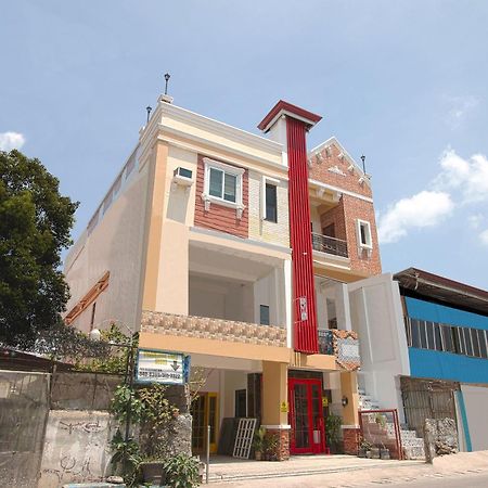 Oyo 685 K Fortune Apartelle มักตัน ภายนอก รูปภาพ