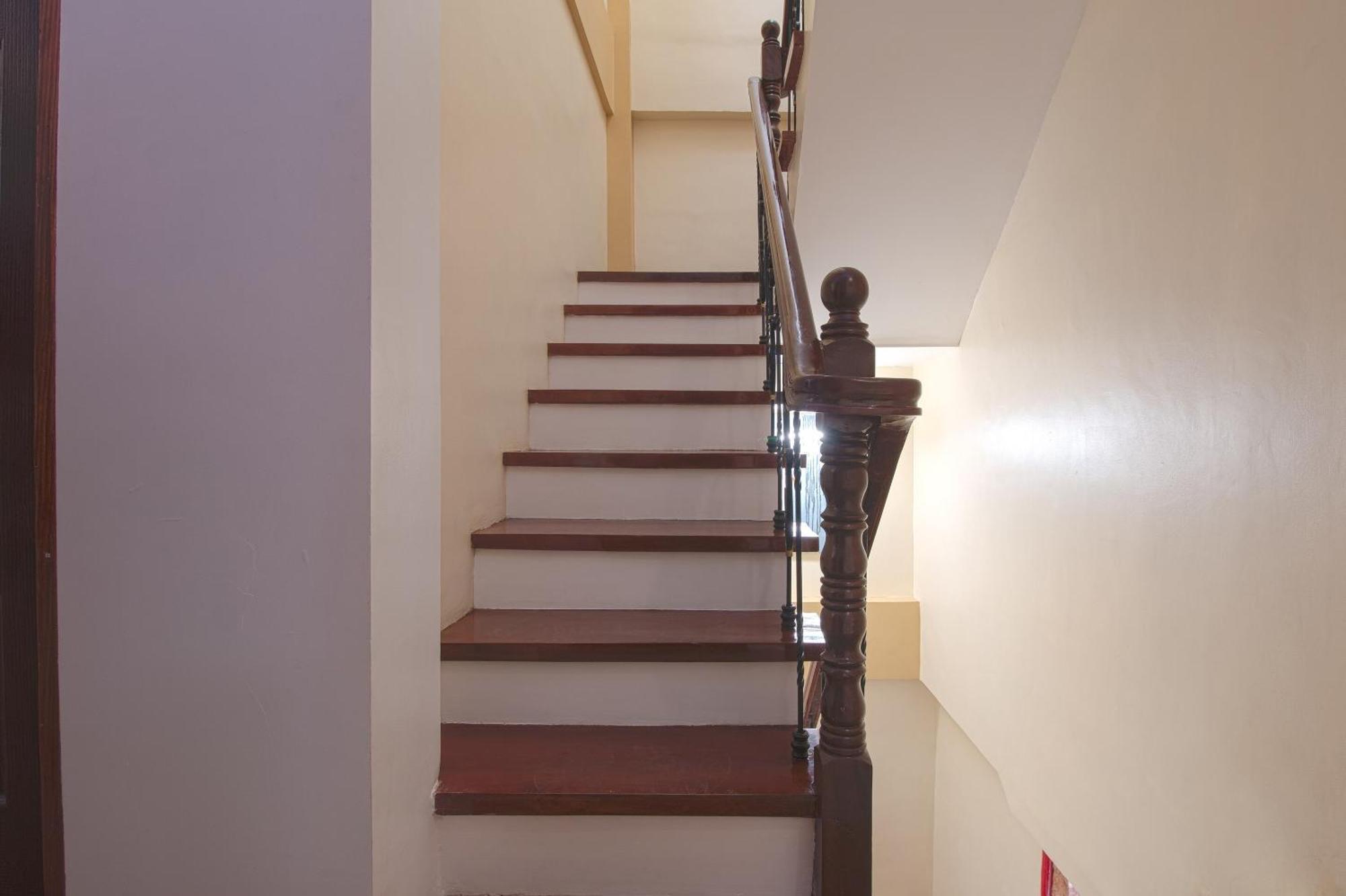 Oyo 685 K Fortune Apartelle มักตัน ภายนอก รูปภาพ